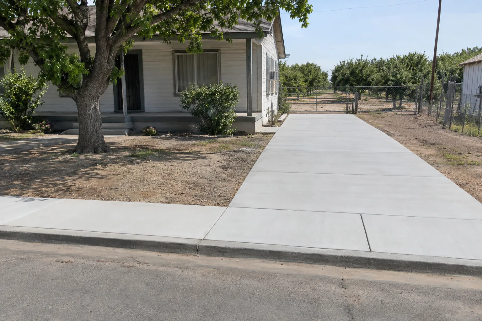Del Rey, CA in Clovis, CA