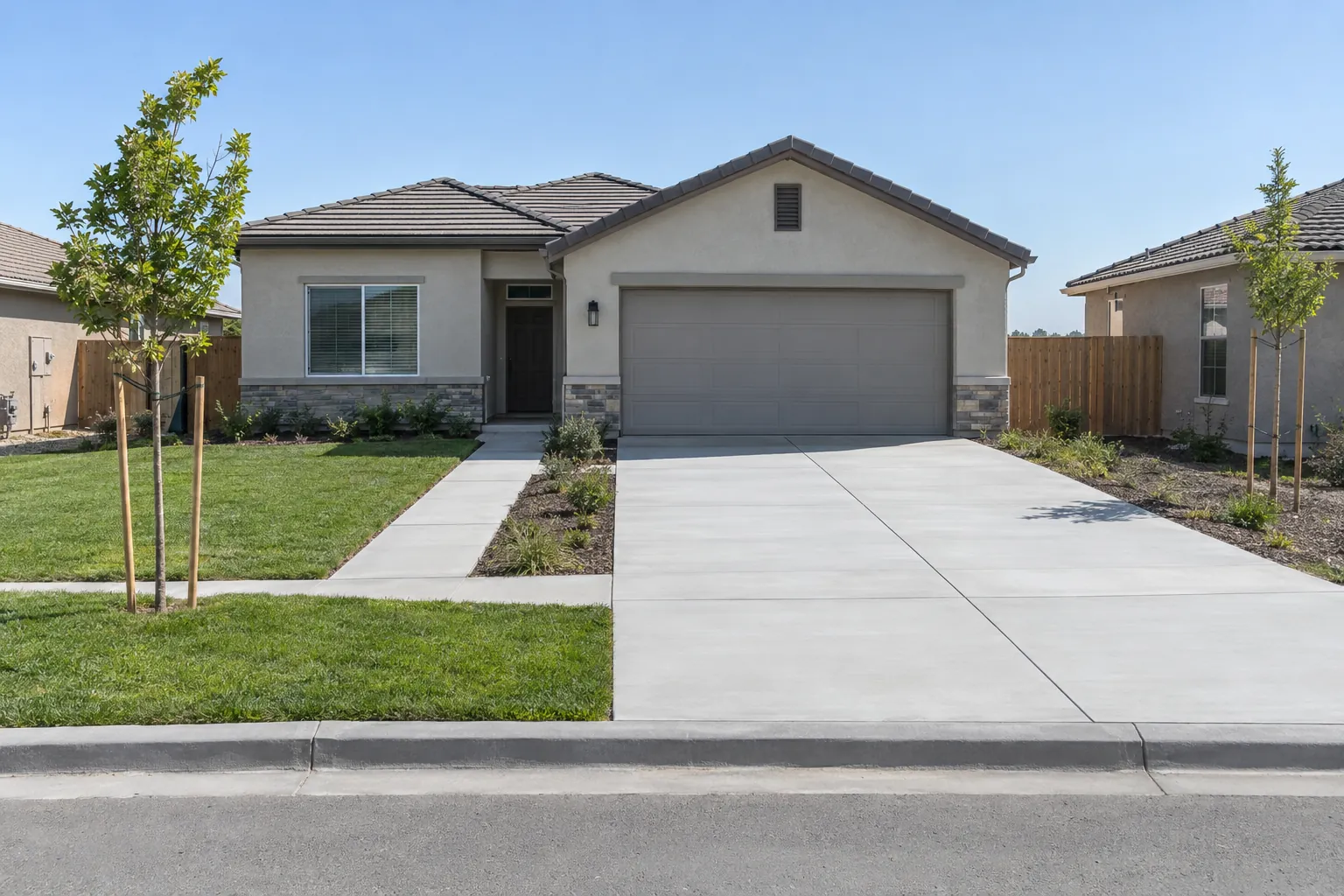 Madera, CA in Clovis, CA